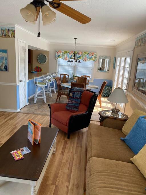 Beach Breeze 3, Pet Friendly, Walking Distance To Atlantic Ocean Free Parking Миртл-Бич Экстерьер фото